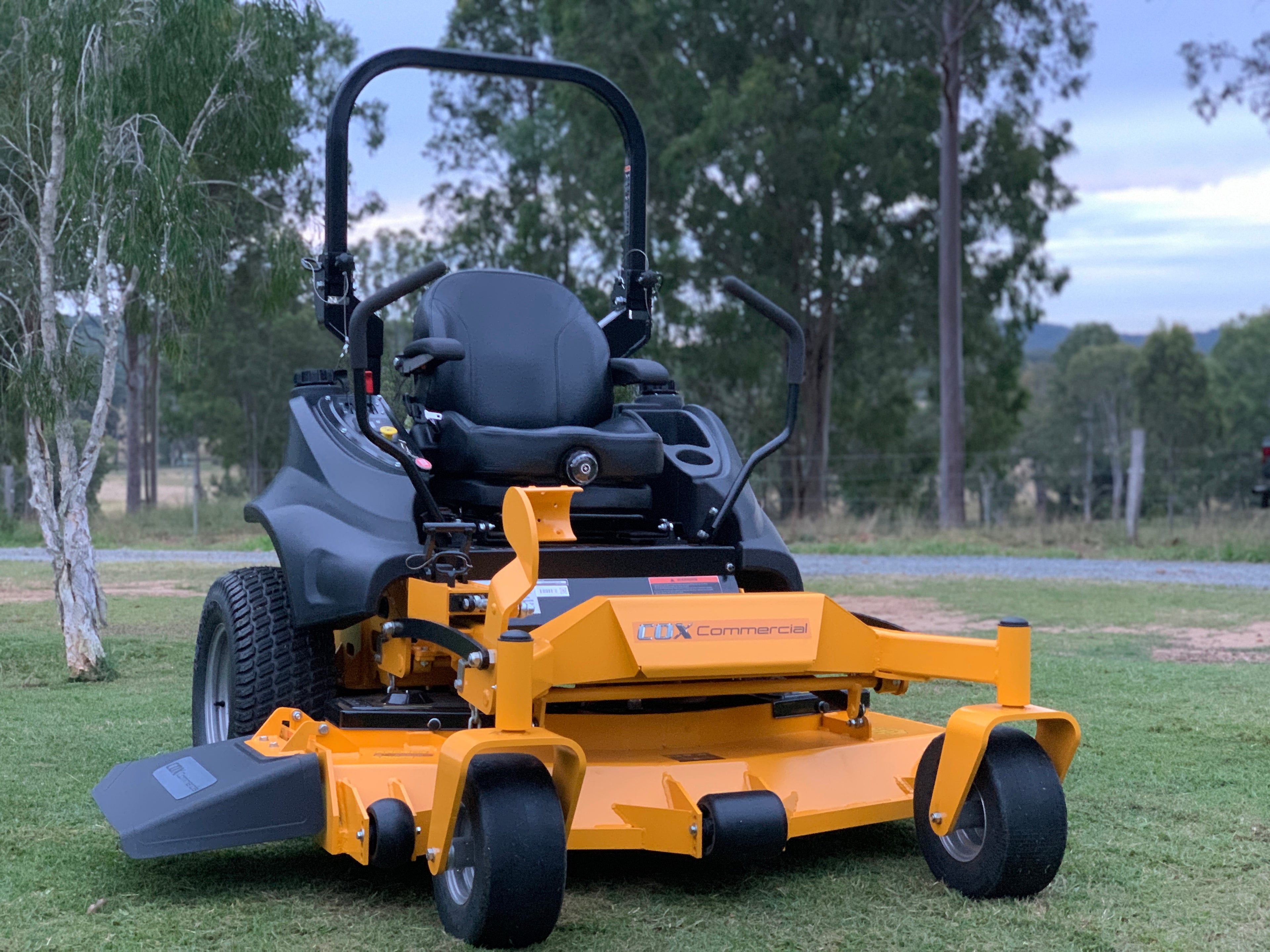 Load video: COX Commercial Turf One ZTR front profile photo